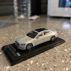 1:64 AR BOX 마이바흐