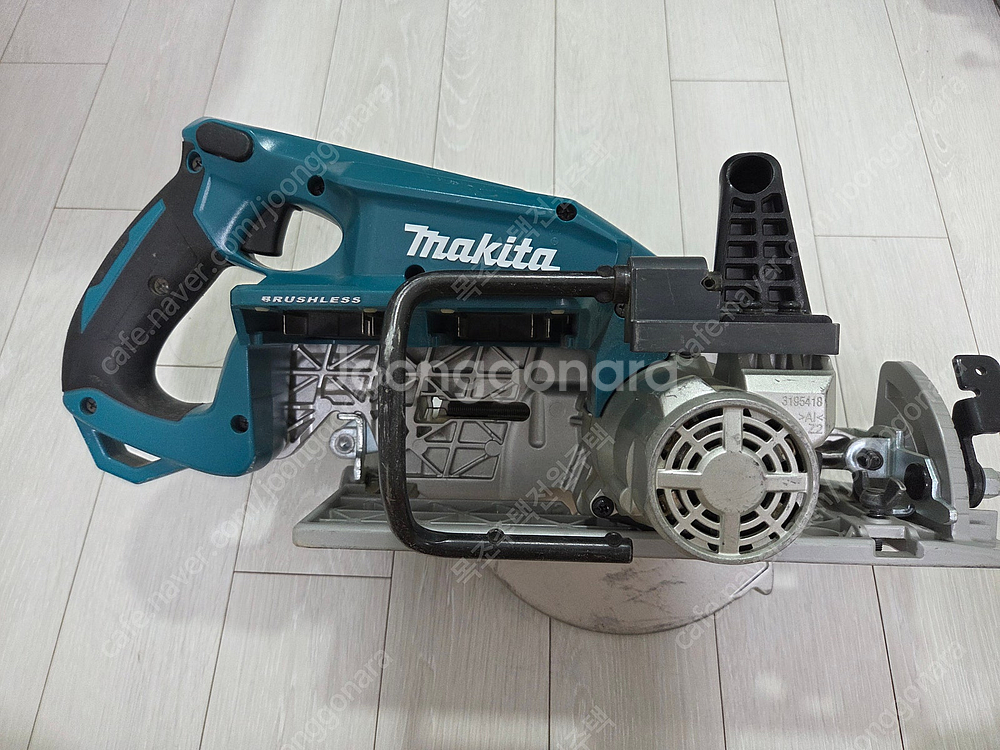 보쉬6.0배터리 마끼다 충전공구 웜쏘, 스킬, 원형톱, 송풍기 DGA700/DRS780/DKP181/DGA404/D...--1