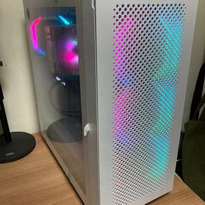 라이젠 7700x , rtx3070 작업용 게이밍 컴퓨터