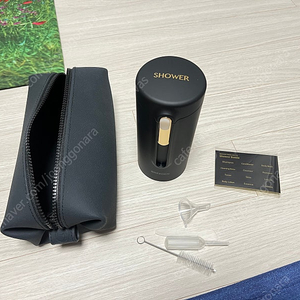 브리든 샤워보틀 + 파우치