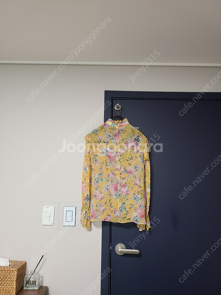 질스튜어트 아이유 유인나 블라우스--6