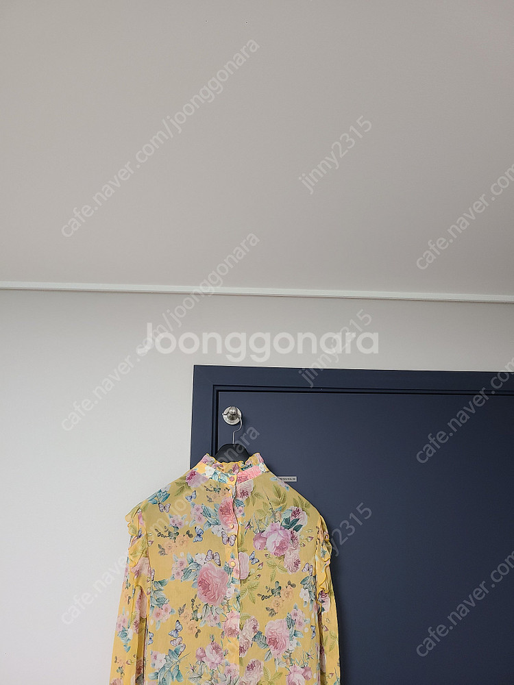 질스튜어트 아이유 유인나 블라우스--7