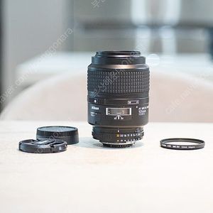 니콘 F마운트 105mm F2.8 D