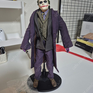히스 레저 조커 35cm 피규어 판매합니다.