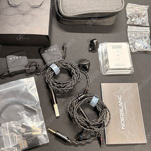 아즈라 누아블랑 noirblanc