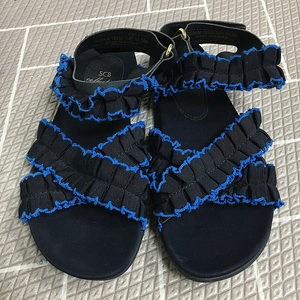 슈콤마보니 캉캉 러플 샌들 230 / 랑방 마인 오브제 타임 럭키슈에뜨 산드로 마쥬 오르 시에 시스템