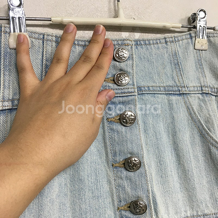 24 오브제 플레어 데님 스커트 61 / 랑방 마인 오브제 타임 럭키슈에뜨 산드로 마쥬 오르 시에 시스템--4