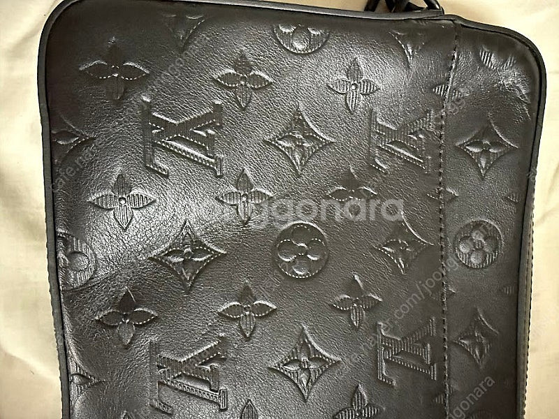 루이비통 모노그램 셰도우 듀오 메신저백--1