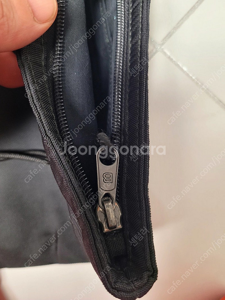 발렌시아가 클러치팝니다--2