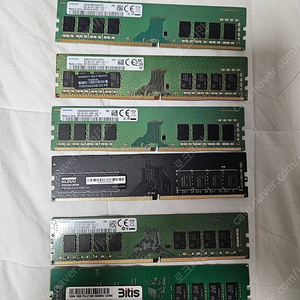 DDR4 램 여러장 팝니다 (삼성, 클레브, 비티즈)
