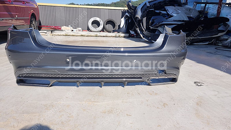 급처 w212 e63amg 후기형 뒷범퍼 팝니다--1