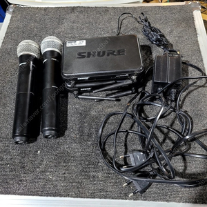 SHURE 슈어 SVX4K-X7 핸드마이크 세트