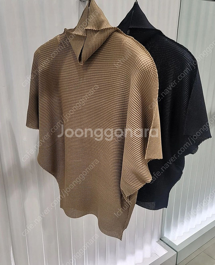 플리츠플리즈 이세이미야케 미 돌먼스트레치 니트 탑--2