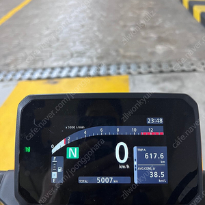 혼다 CB125R 24년 8월 출고 5000KM 판매합니다