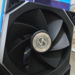 리안리 UNI FAN sl Wireless 120 3팩