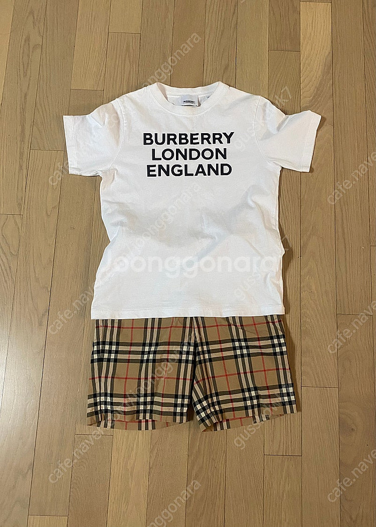 버버리키즈 반바지 10y--0