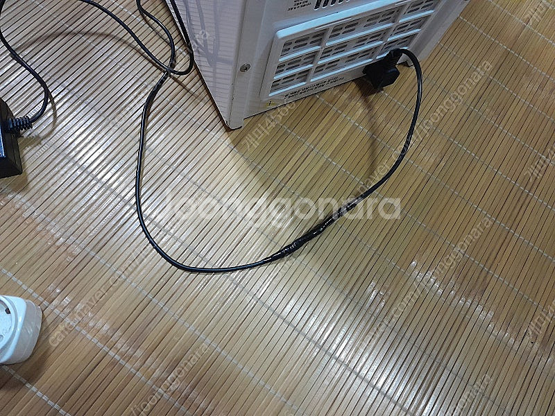 중고 헤르젠 쌀냉장고 SSR-D21K 100000원--8