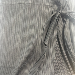 플리츠 플리즈 랩스커트 블랙