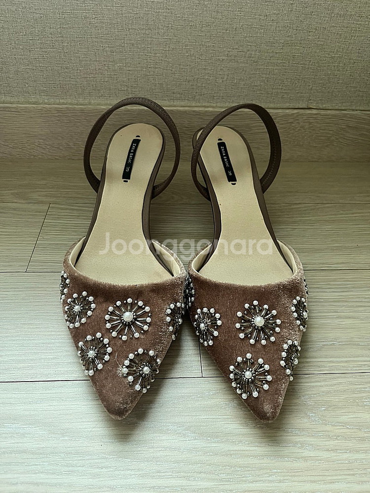 (미착용) 자라 벨벳 슬링백--0