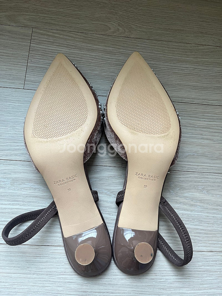 (미착용) 자라 벨벳 슬링백--2