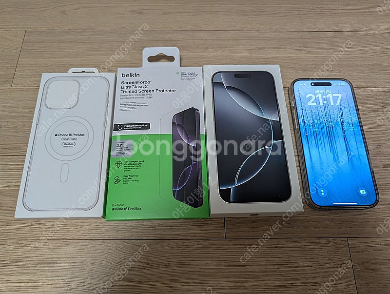 아이폰 16 프로 맥스 1TB 화이트 티타늄 팝니다. (+애케플)--0