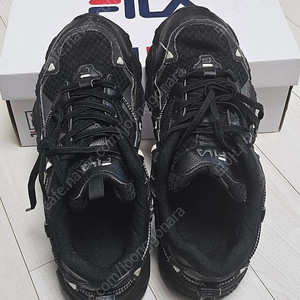 휠라운동화 240