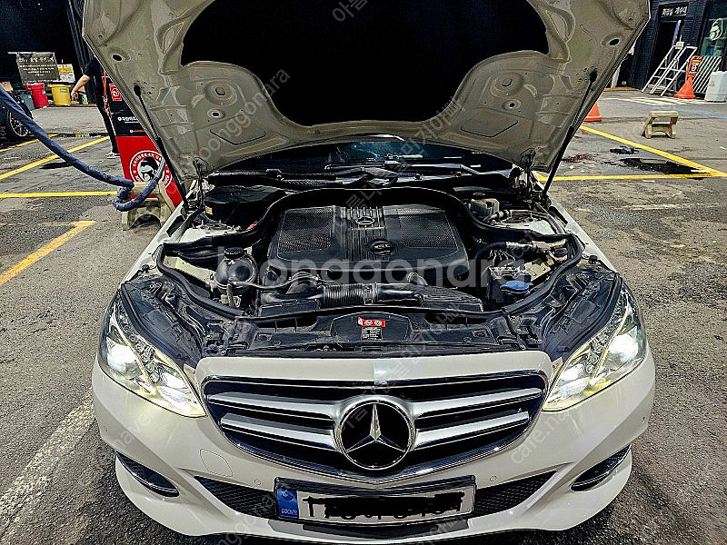 개인 아꼈던 벤츠E클래스 아방가르드 15년 각자 팝니다.무사고 1150만 (실내시공,도어시공,외관등 다이아그릴 부품...--8