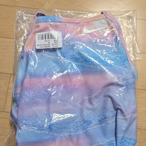 나이키스윔 레이서백 비포선라이즈