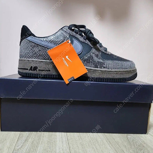 국내매장판)나이키290 나이키 에어포스1 '07LV8 뱀피 (나코랩 새상품)