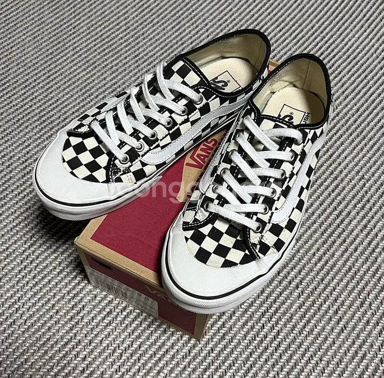 Vans 반스 블랙볼 체커보드 스니커즈 판매합니다--0