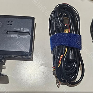 오토포아이 ViewS 300 블랙박스 팝니다.