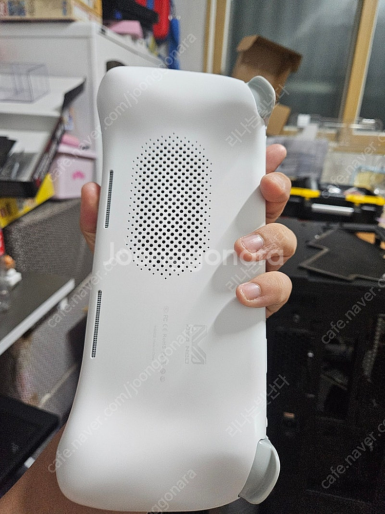 아야네오 16GB 1테라 팝니다--1