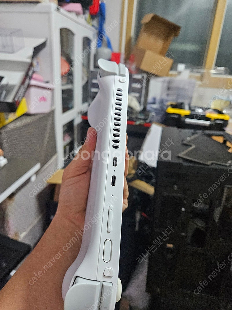 아야네오 16GB 1테라 팝니다--5