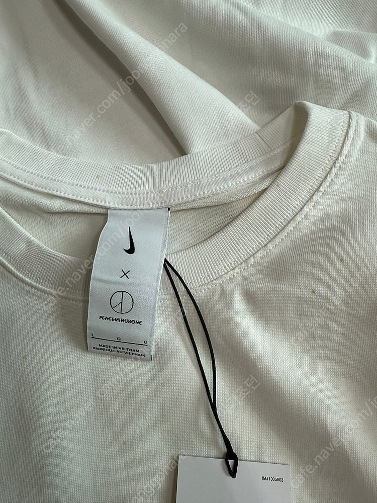 [L] 나이키 피스마이너스원 피마원 롱슬리브 긴팔 티셔츠 흰색 지디 (dr0097-100) 이미지