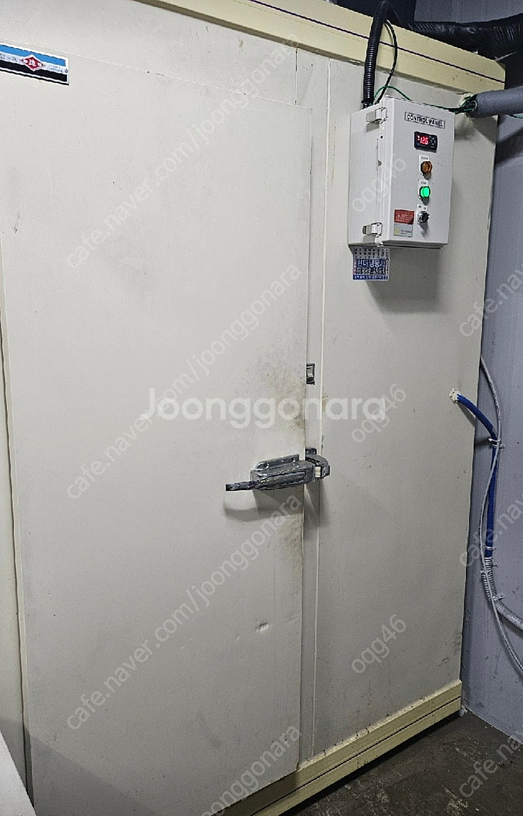 냉동창고 판매합니다.(약 3평형)--0