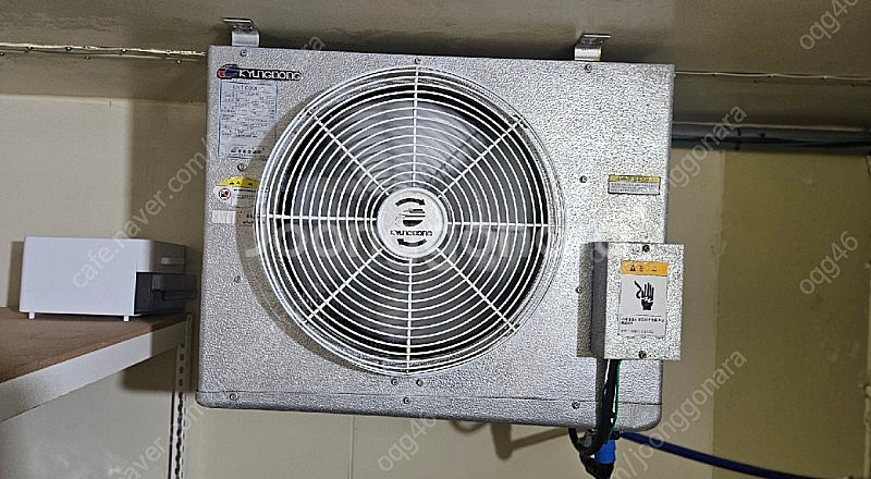 냉동창고 판매합니다.(약 3평형)--2