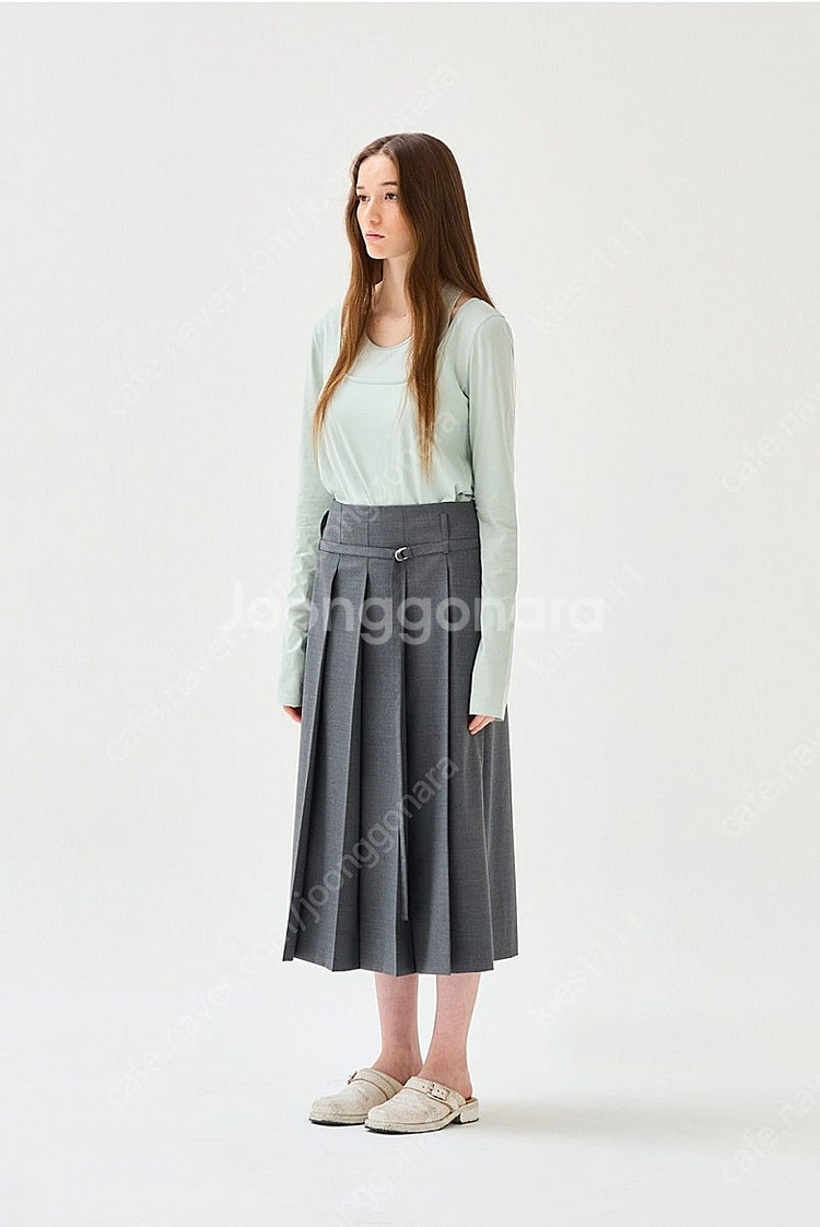 (새상품) alte 알테 플리츠 스커트 S--1