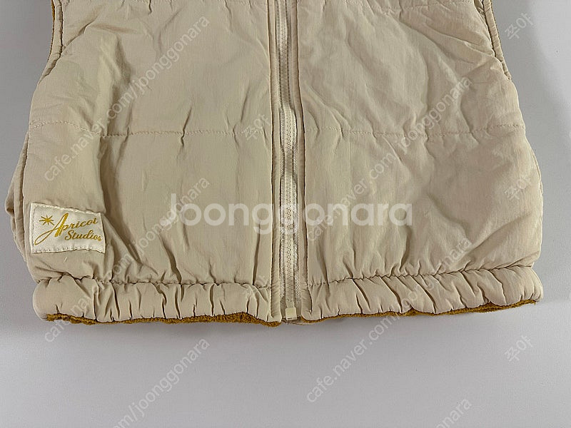 아프리콧스튜디오 리버시블조끼--3