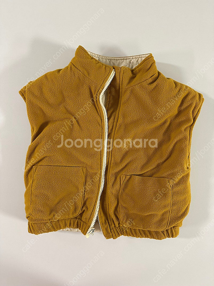 아프리콧스튜디오 리버시블조끼--4