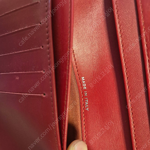 샤넬 레드 캐비어 중지갑 은장 (정품/보증카드)