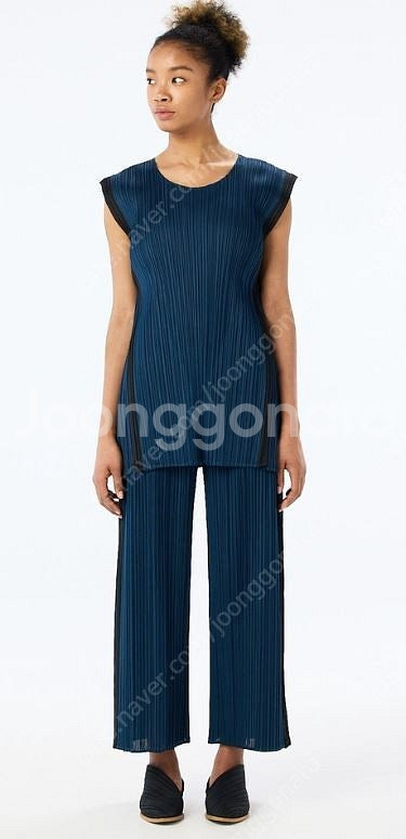 플리츠플리즈 프리루드 가디건 블랙 3사이즈--3