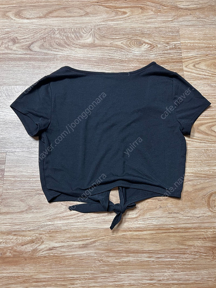 포에버21 블랙 크롭 반팔 티셔츠+보세 비즈 큐빅 레터링 프린팅 나시 티셔츠 2종 일괄 운포 만원 (새상품/55-6...--3