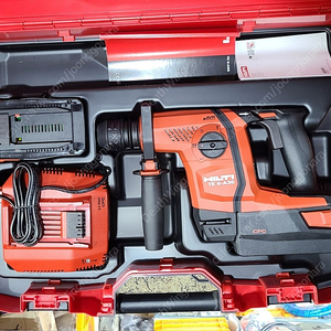 새제품 힐티충전드릴 충전앙카드릴 충전해머드릴 TE6 A-36전동앙카드릴 전동해머드릴