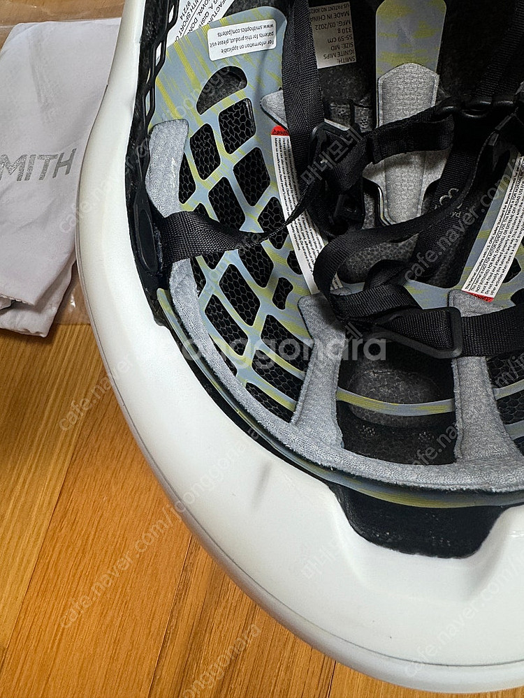 스미스 이그나이트 헬멧 유광 화이트(m사이즈)--8