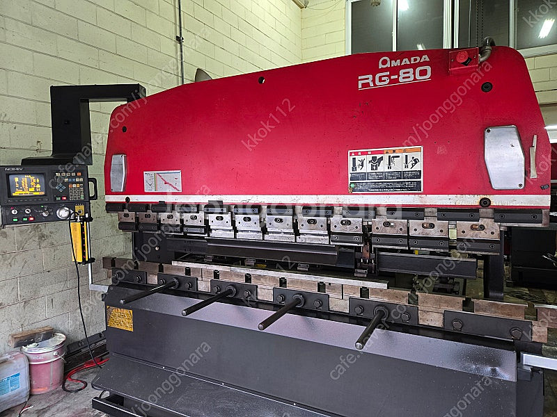 아마다(amada) 중고 CNC절곡기, RG 80 //// EV 시스템 /// 2.5M*** 8자 ***** 저렴하...--0