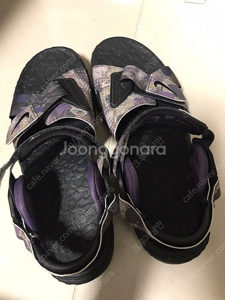 나이키 데슈츠샌들 240--4