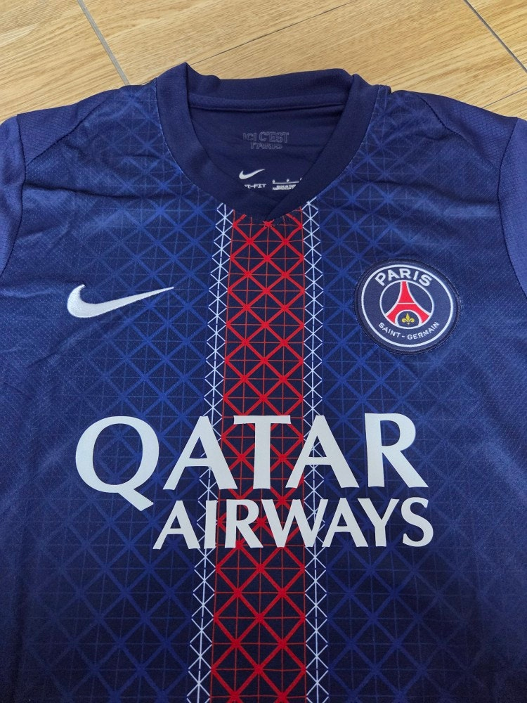 25-26시즌 PSG 이강인 축구 유니폼 축구복 상하의양말세트 새상품 판매(사이즈 95) 이미지