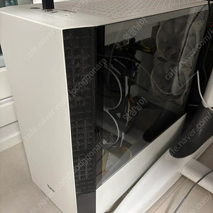 i7-8700 게이밍 이쁜 데스크탑 컴퓨터본체 팔아요