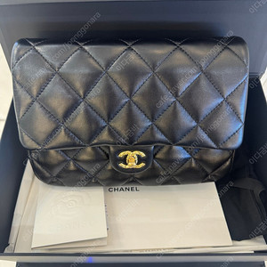 샤넬 체인 어라운드 블랙 램스킨 금장 AS4262