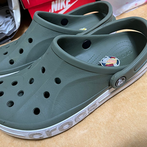 크록스 바야밴드 클로그 아미그린/코블스톤 (M8/W10) & 지비츠 2